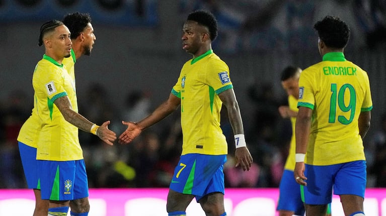 Aseguran que Brasil tiene en carpeta a un exentrenador de River para ser el reemplazante de Dorival Junior. (Foto: AP)