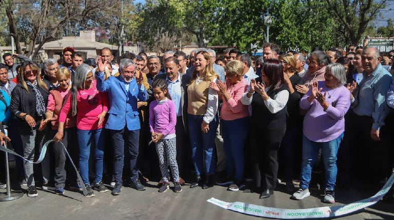 Sin licitación ni control: los expedientes truchos de Ricardo Quintela para hacer obra pública en La Rioja